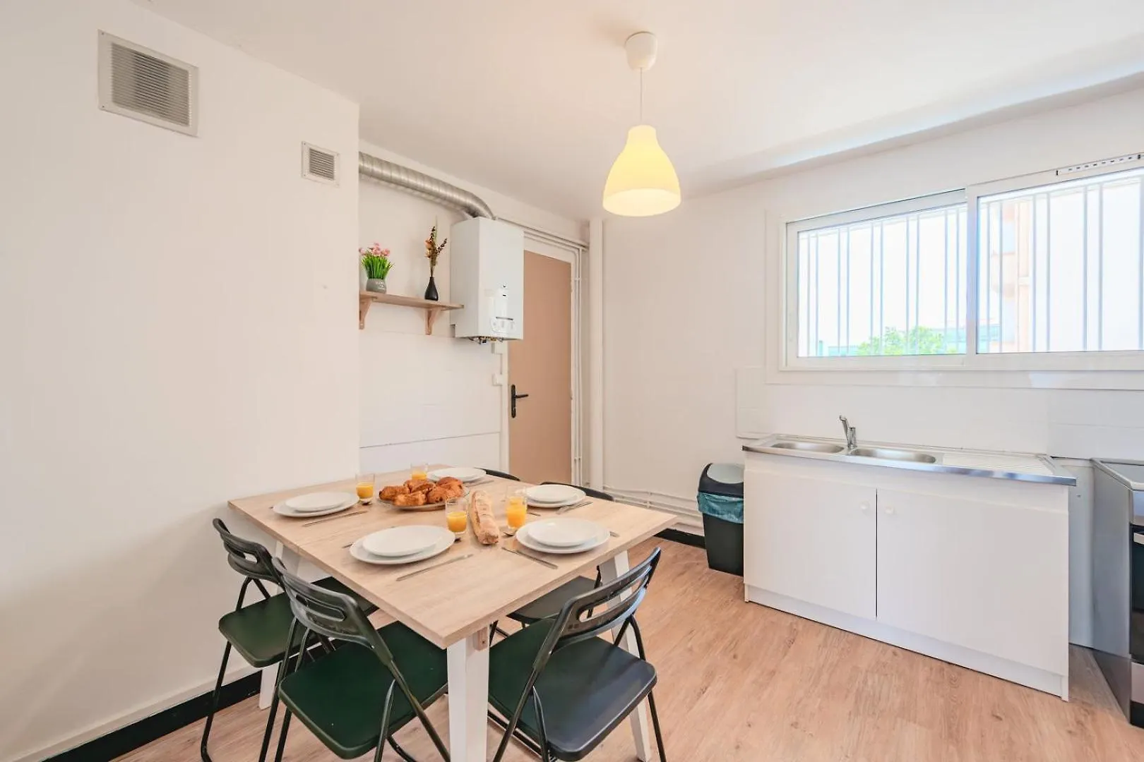 Le Balcon De Mayol -Appartement T3 Toulon 0*,  France